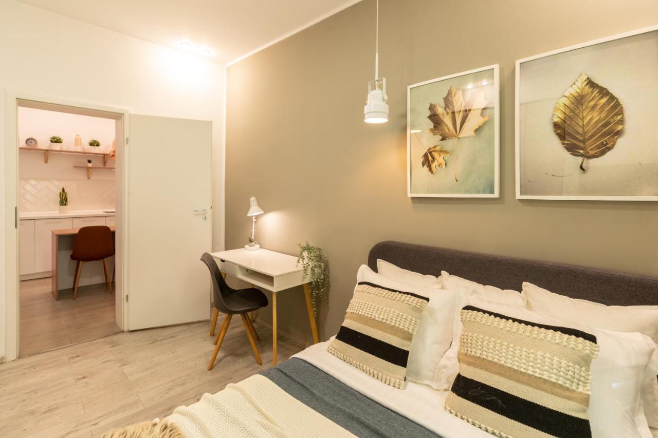 Ideal Stay: Spacious 2Br Apt Near Calea Victoriei 布加勒斯特 外观 照片